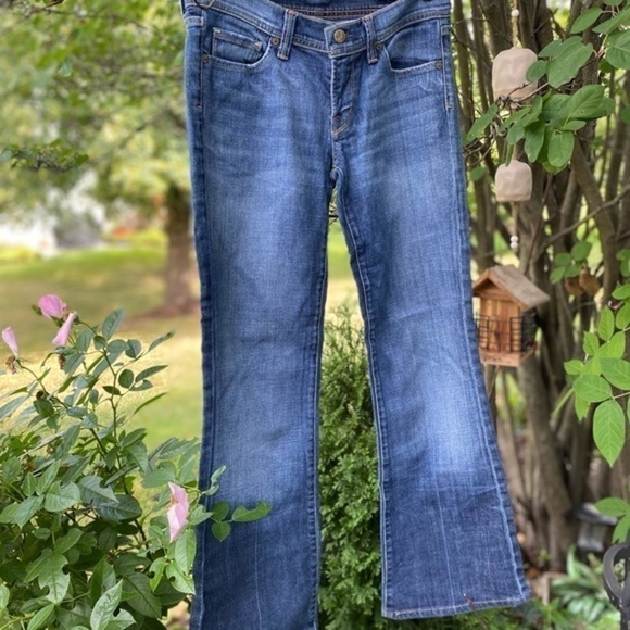 Citizens of Humanity stretch Naomi jeans. - Picture 1 of 10